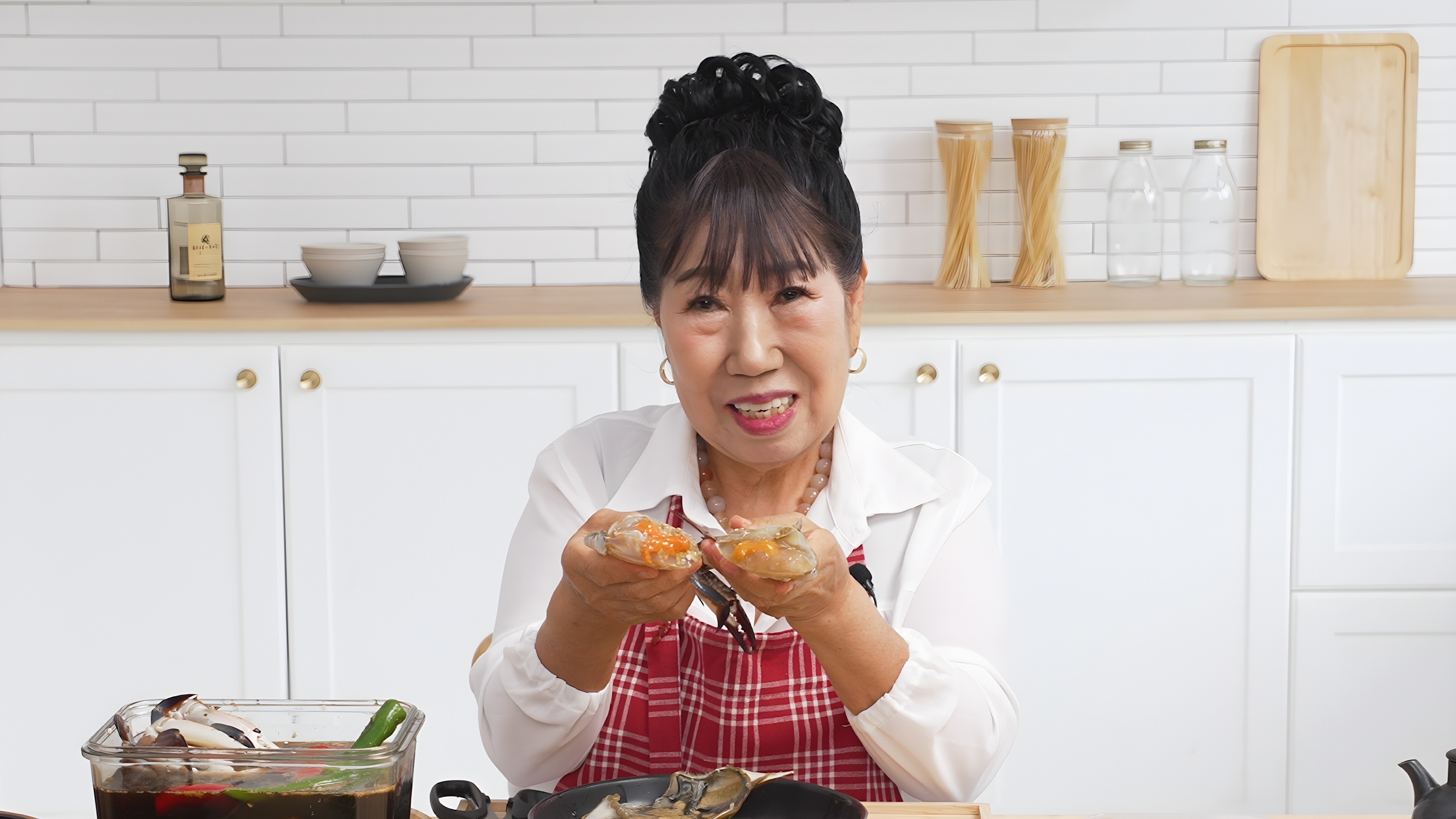 [생활경제 이슈] ‘박막례 할머니’ 간장게장, GS샵 TV홈쇼핑으로 출시된다 外
