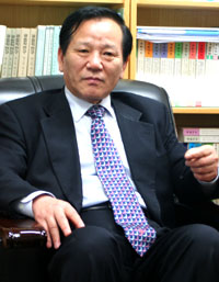 ▲석종현한국법학교수회수석부회장