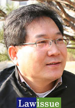 ▲이강천법원노조위원장