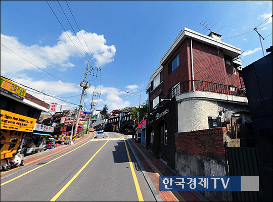 ▲조인성빌딩(사진=네이버거리뷰)