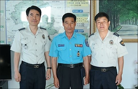 ▲보이스피싱예방택시기사(사진=담양경찰서제공)