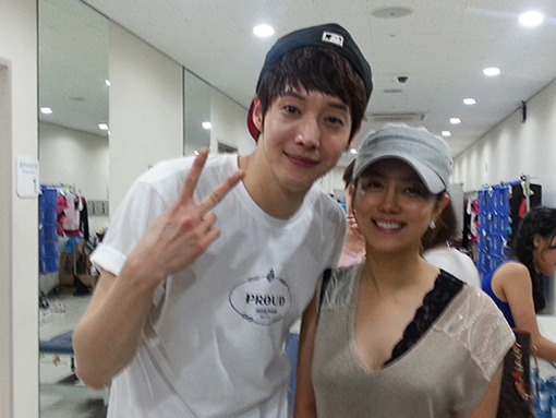 ▲강동호최송현오누이샷