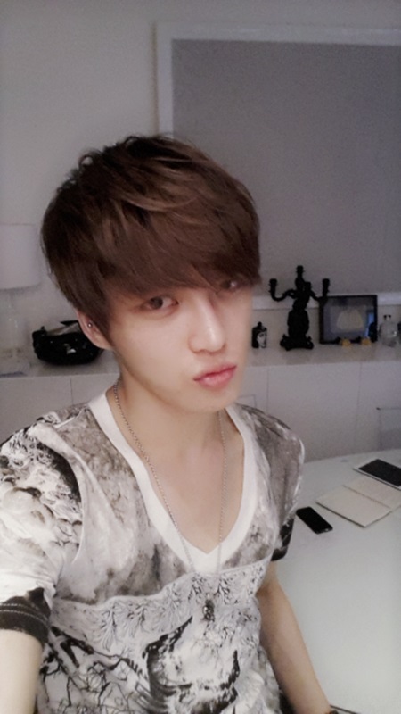 ▲김재중턱선(사진=김재중트위터)