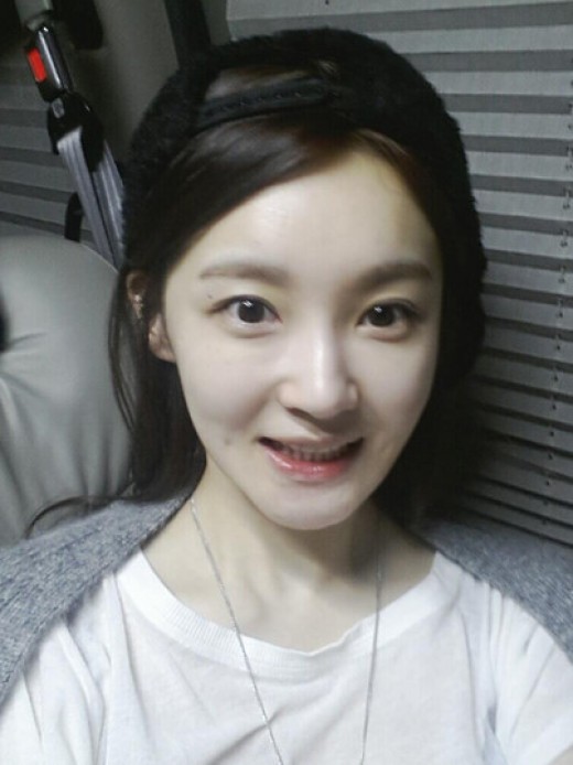 ▲강민경보조개(사진=강민경트위터)