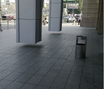 ▲공중에뜬기둥(사진=인터넷게시판)