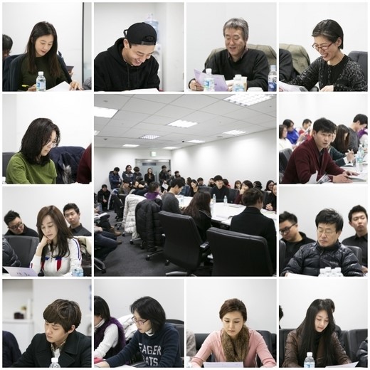 ▲김희애유아인대본리딩(사진=JTBC)