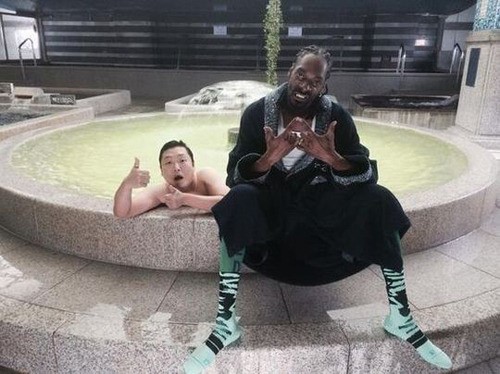 ▲싸이스눕독목욕탕(사진=‘싸이트위터’)