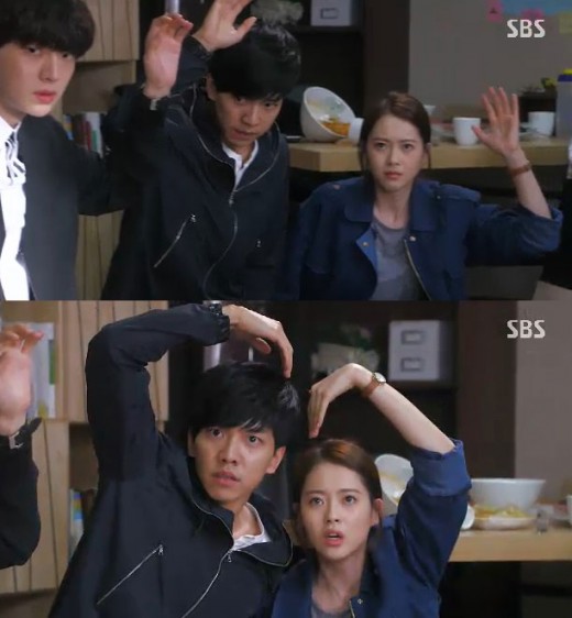 ▲이승기고아라(사진=SBS방송화면캡처)