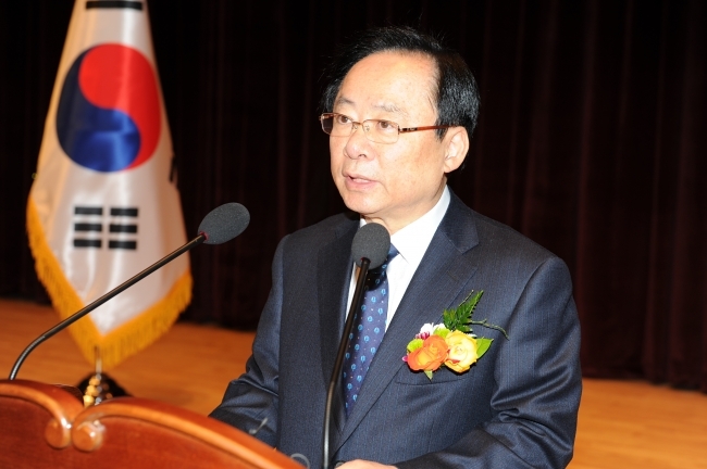 ▲지난3월6일이주영해양수산부장관취임식(사진=이주영홈페이지)