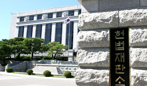 헌법재판소, 경찰의 집회참가자들에 ‘물포 발사’ 헌법소원 외면?