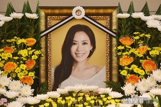 ▲유채영서현추모공원안치예정