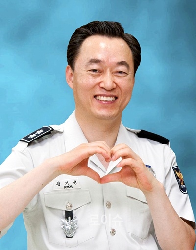 ▲신임부산경찰청장에권기선현경북청장이치안정감으로승진내정.<부산경찰청제공>