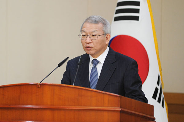 ▲전국법원장회의에서인사말을하는양승태대법원장(사진제공=대법원)