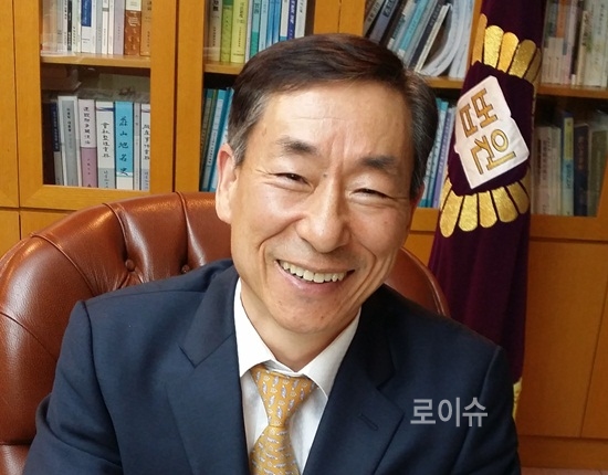 ▲윤인태부산고등법원장.