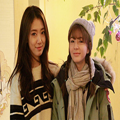 이웃집 찰스 샤넌 '박신혜와 다정셀카'