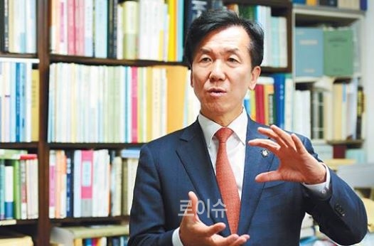 ▲하창우변협회장(사진=페이스북)