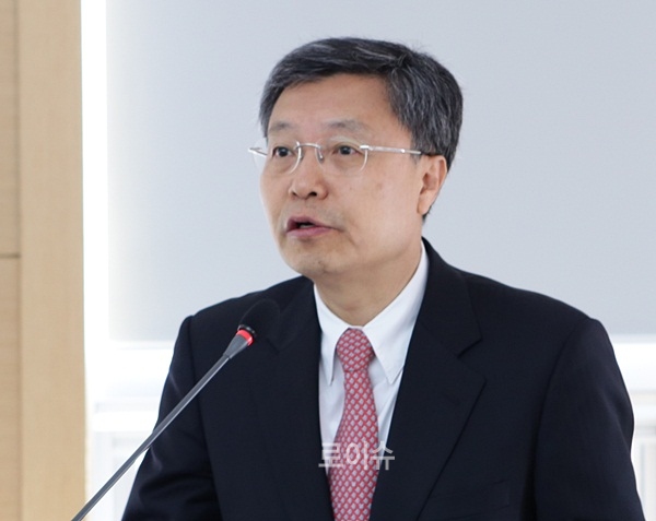 ▲최상열법원장이인사말을하고있다.