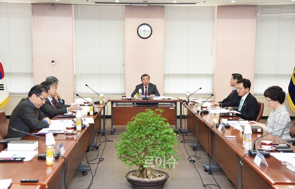 ▲지난8일대법원에서열린사실심충실화사법제도개선위원회회의모습(사진제공=대법원)