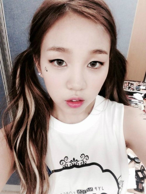 ▲(사진=백아연SNS)