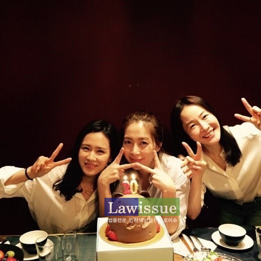 한끼줍쇼 송윤아, 손예진·엄지원과 함께한 사진 속 모습 보니 '미녀 삼총사?'