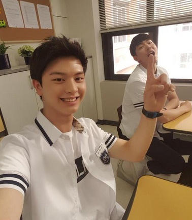 ▲사진=육성재SNS