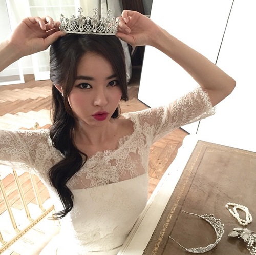 ▲사진=황승언인스타그램