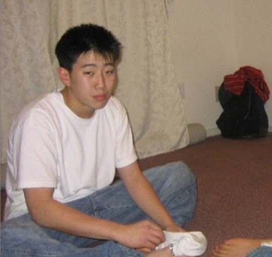 박재범, 풋풋한 어린시절 모습...'뭔가 불만 있나?'