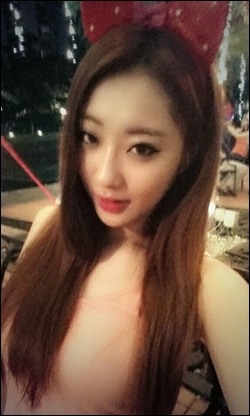 나인뮤지스 경리, '눈 둘곳 없네' 누드톤 착시셀카