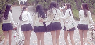 여자친구, 독보적 황금비율...우월 기럭지 '장난 아니네'