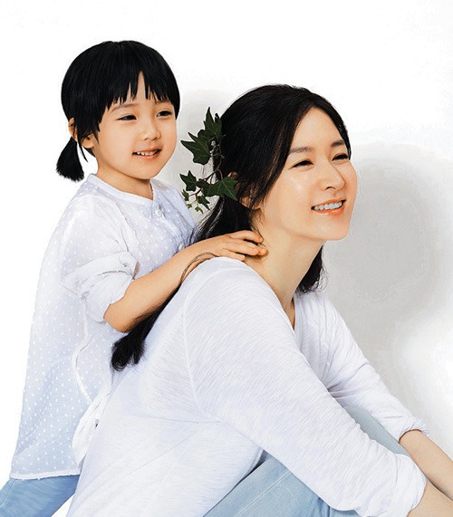 이영애 딸 정승빈, 모전여전 미모 "엄마랑 붕어빵"