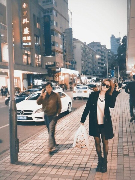 피에스타 예지, 하의실종 연상케하는 초미니 입고 '아찔'