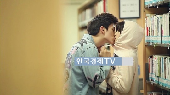 에이핑크 꽃잎점, 박초롱·육성재 짜릿 키스신 보니