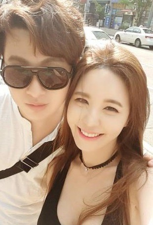 강예빈, 사진 속 완벽 볼륨 몸매 과시
