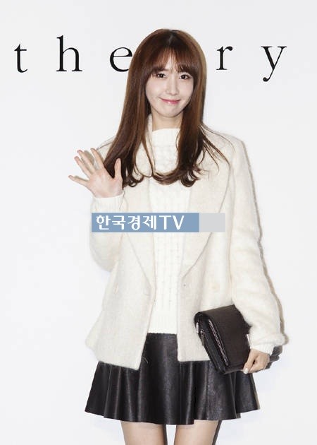 이승기 윤아 결별 ‘앞머리 싹뚝 윤아..청순 돋네’