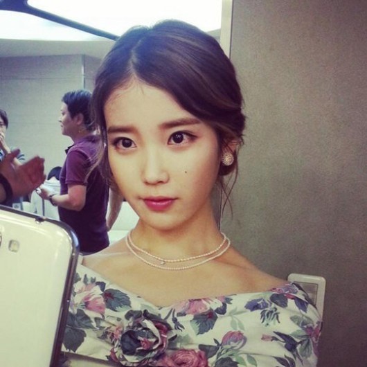 아이유 단발, 탄성 절로 나는 여신미모 셀카 '시선집중'