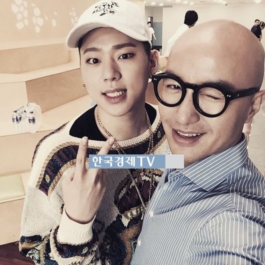 블락비 지코 홍석천과 다정 투샷...무슨 사이?