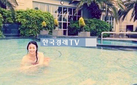 박규리, ‘수영장서 입은 듯 안 입은 듯?’