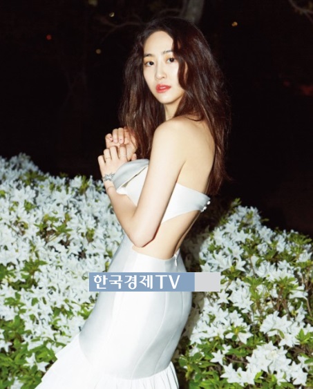 별난며느리 다솜, 파격 노출 속 아찔 등라인 '시선강탈'