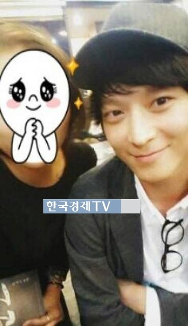 강동원 이적설, ‘이 사진 보면 20대 학생 인 줄’