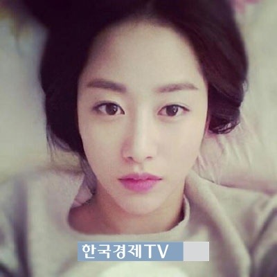 이준기 전혜빈 열애설 속…전혜빈 몽환적이 침대셀카