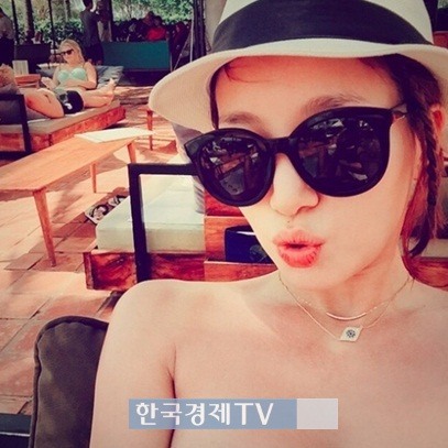 김민경, 비키니 몸매 화제 '보일 듯 말 듯...'