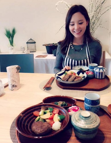 신소연 "나 요리하는 여자예요" '단아+청순'