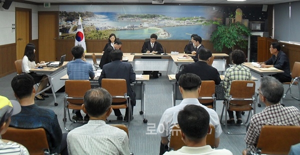 ▲죽변면사무소2층회의실에서2차변론기일을진행하고있다.(사진제공=대구지법)