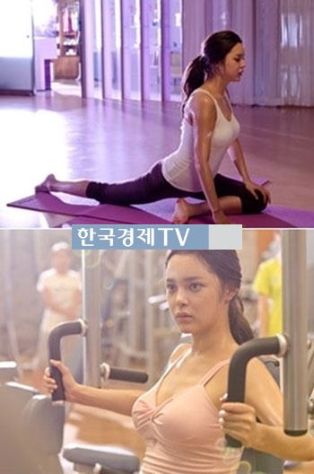 박시연 둘째 임신, ‘가슴골 훤히 드러낸 요가자태’
