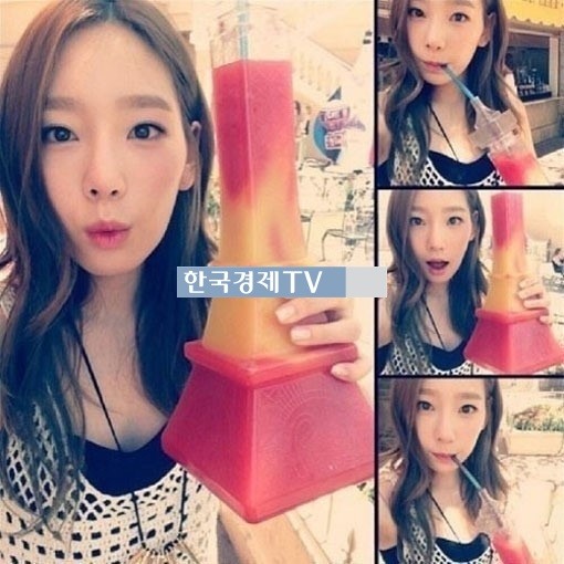백현과 결별 태연, ‘상큼한 표정 입술 쭈빗...에펠탑을 한 손에 들고?’