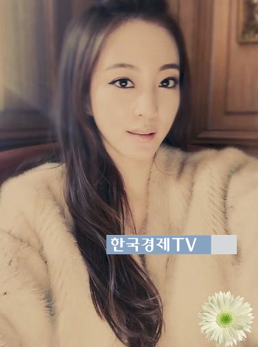 테디 생일파티 등장 한예슬, ‘이게 바로 형광등 100개 켠 미모’