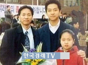 신서유기 이승기, ‘인자하신 父 옆에 훈남포스…우월한 유전자’