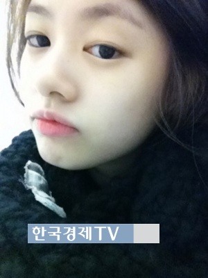 김영광 정소민, ‘형광등 100개 켠 아우라…청순폭발 그녀!’