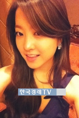 돌연변이 박보영, ‘섹시한 어깨라인 훤히 드러낸 채…여인의 향기’