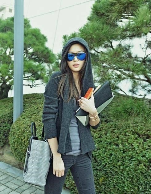임신 6개월 전지현, ‘흔한 출근길 모습이 이 정도?’